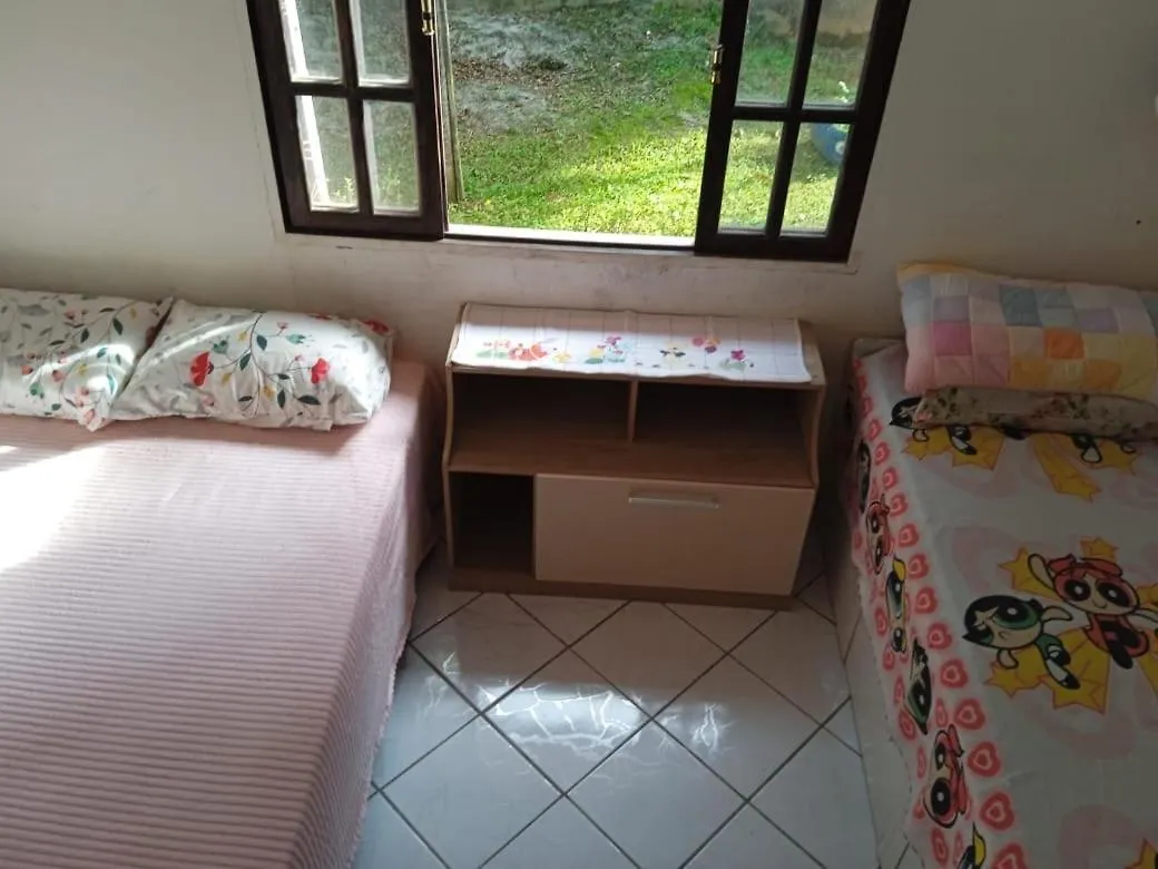 1 Quarto Em Local Acolhedor E Familiar Joinville Habitación en casa particular